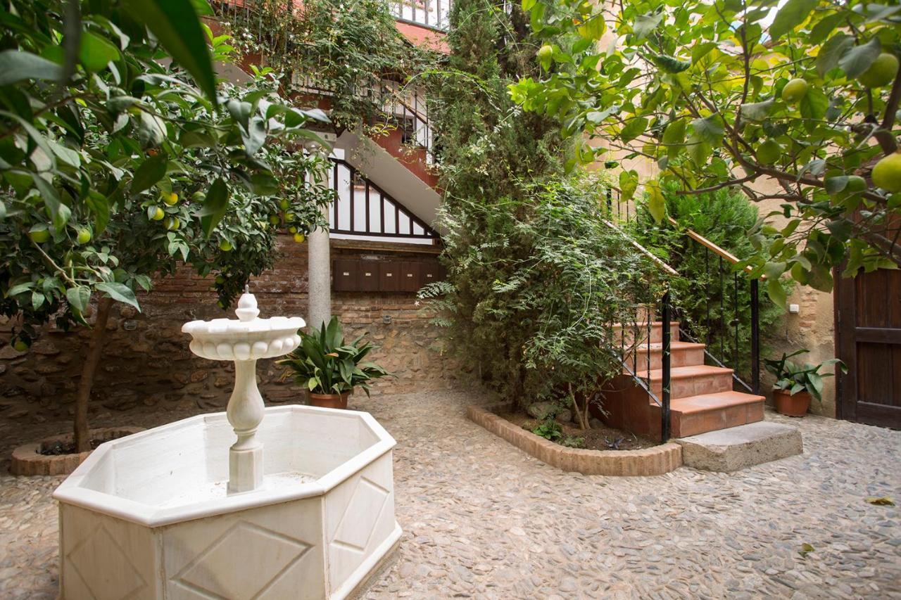Apartamento Puerta Elvira Centro Free Parking Granada Exterior photo