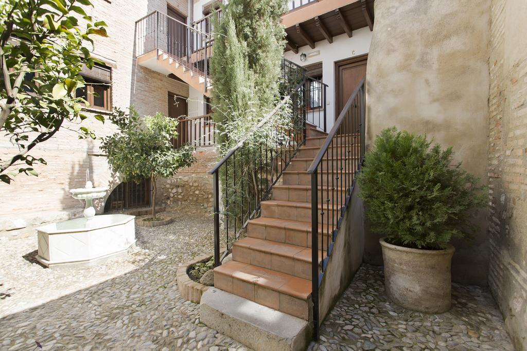 Apartamento Puerta Elvira Centro Free Parking Granada Exterior photo