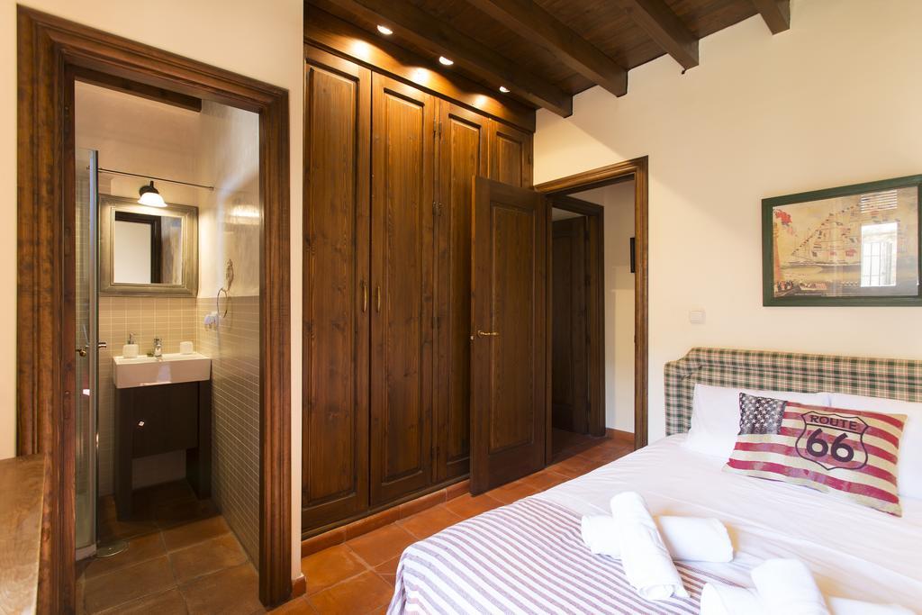 Apartamento Puerta Elvira Centro Free Parking Granada Exterior photo