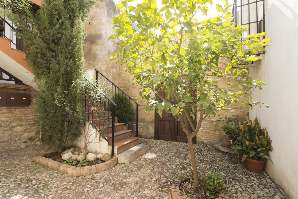 Apartamento Puerta Elvira Centro Free Parking Granada Exterior photo